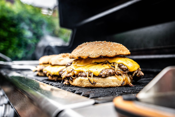 Smash burger με έντονη γεύση